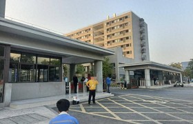 一线探访捷荣新工业园：多名员工称“被通知轮流分批放假”属实